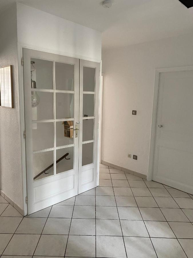 Appartement Spacieux Orange  Bagian luar foto
